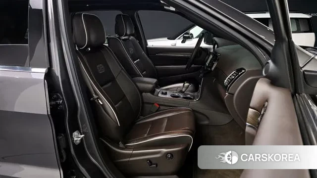 Jeep Grand Cherokee id 3045077 из Кореи 20