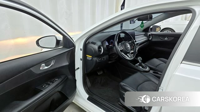 Kia Come New K3 id 3834740 из Кореи 20