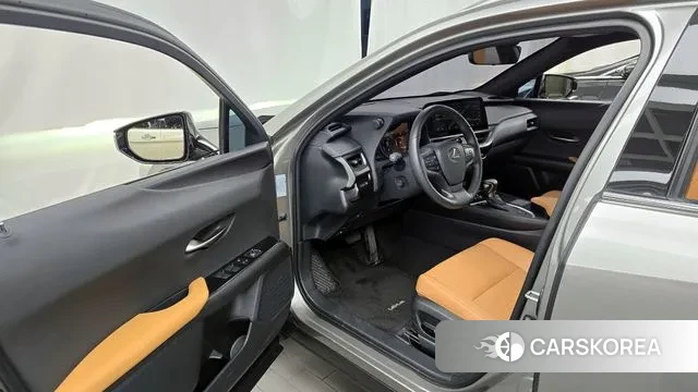 Lexus UX250h id 3420325 из Кореи 20