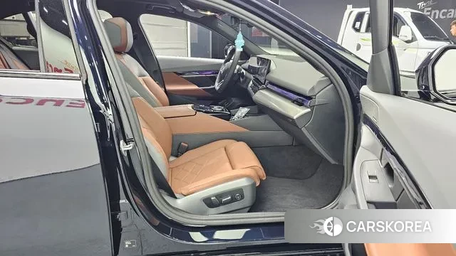 BMW 5 Series (G60) id 3745138 из Кореи 20