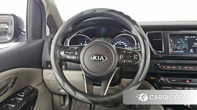 Kia The New Carnival id 4496878 из Кореи 31