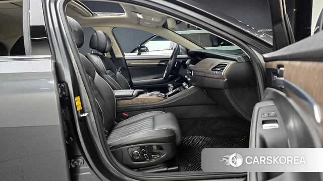 Genesis G90 id 4020039 из Кореи 20