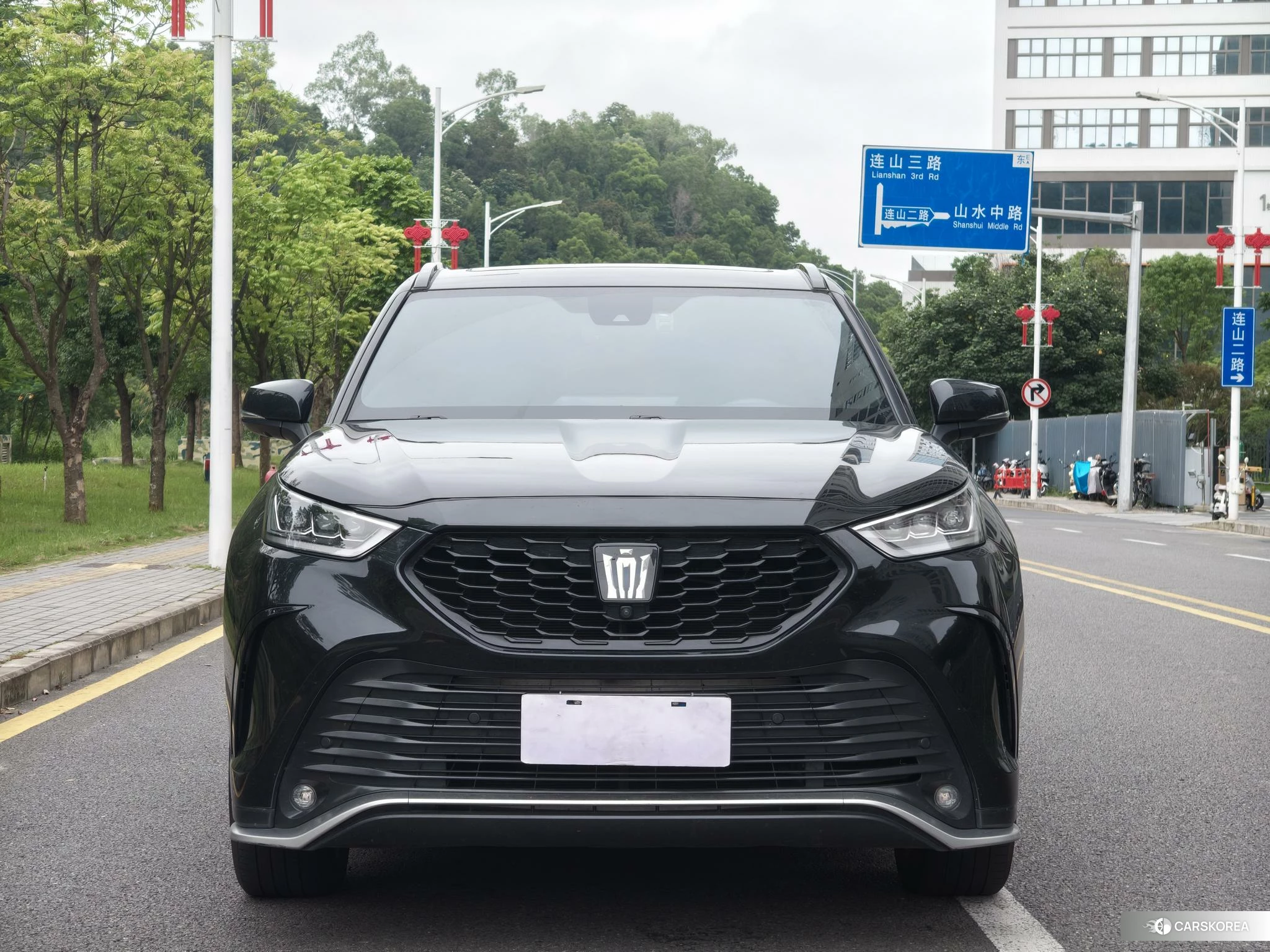 Toyota Crown Lufang id 4454568 из Китая 14