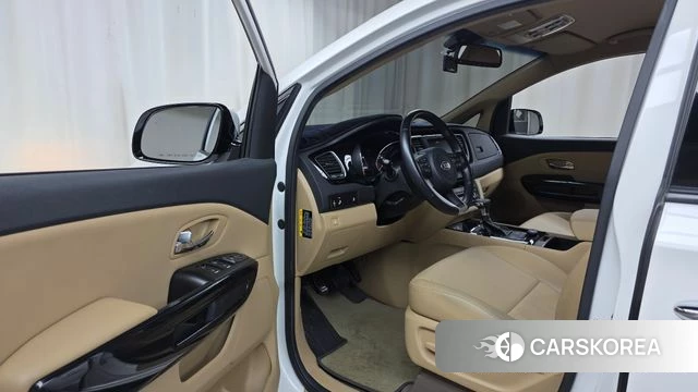 Kia All New Carnival id 4020537 из Кореи 20