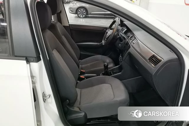 Volkswagen Santana id 4276229 из Китая 24