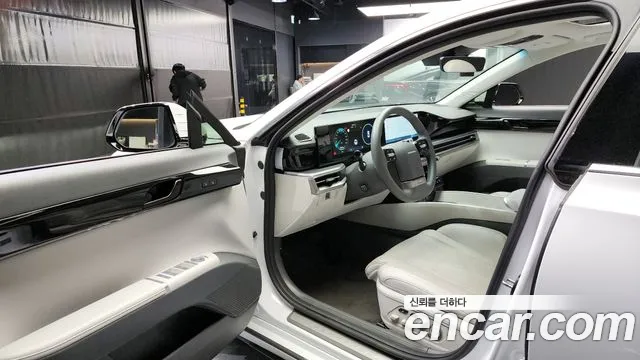 Hyundai Grandeur (GN7) id 2660386 из Кореи 20