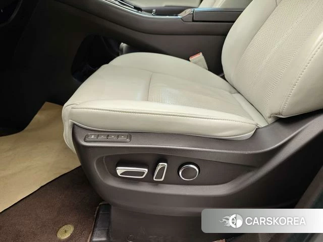 GAC Trumpchi Trumpchi M8 id 4220536 из Китая 38