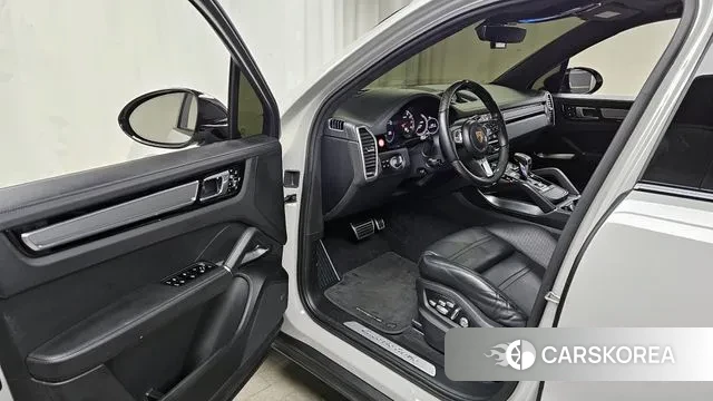 Porsche Cayenne (PO536) id 2940700 из Кореи 20