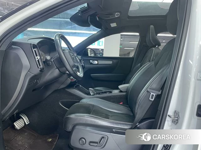 Volvo XC40 id 4213820 из Китая 13