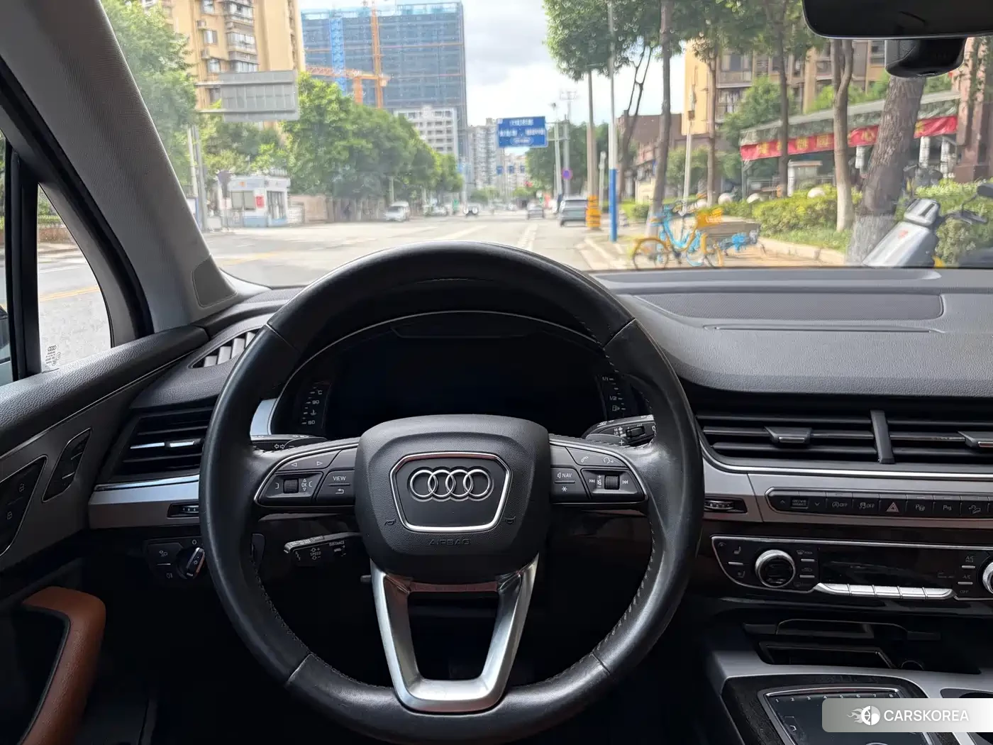 Audi Q7 id 4628279 из Китая 33