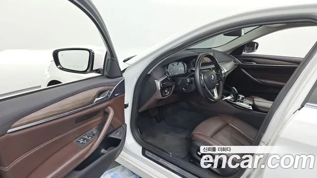 BMW 5 Series (G30) id 2946160 из Кореи 20