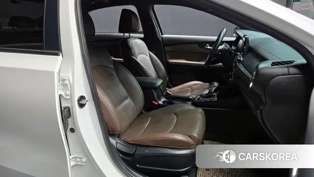 Kia Come New K3 id 3754542 из Кореи 20