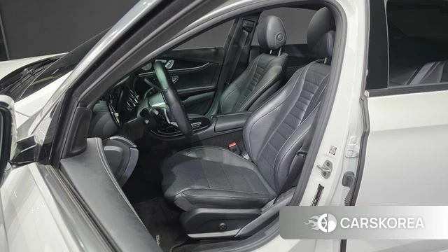 Mercedes-Benz E-Class W213 id 4735873 из Кореи 37