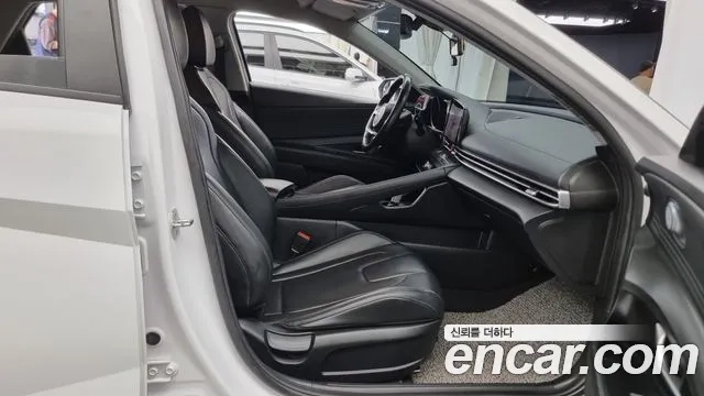 Hyundai Avante Hybrid (CN7) id 2921842 из Кореи 19