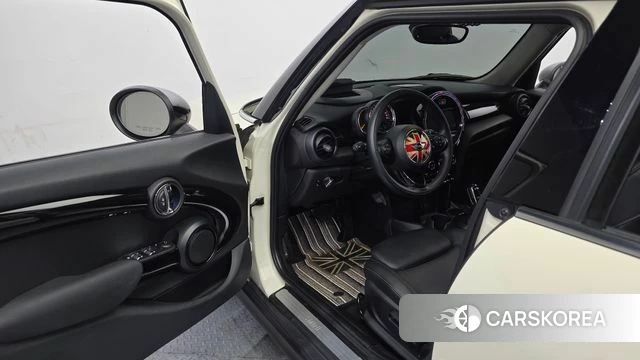 Mini Cooper D id 3814311 из Кореи 20