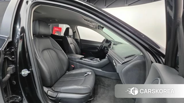 Hyundai Sonata (DN8) id 4459214 из Кореи 32