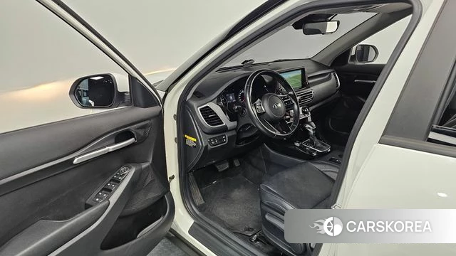 Kia Seltos id 4268753 из Кореи 31