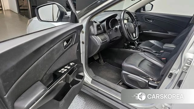 Ssangyong Tivoli Air id 3955486 из Кореи 20