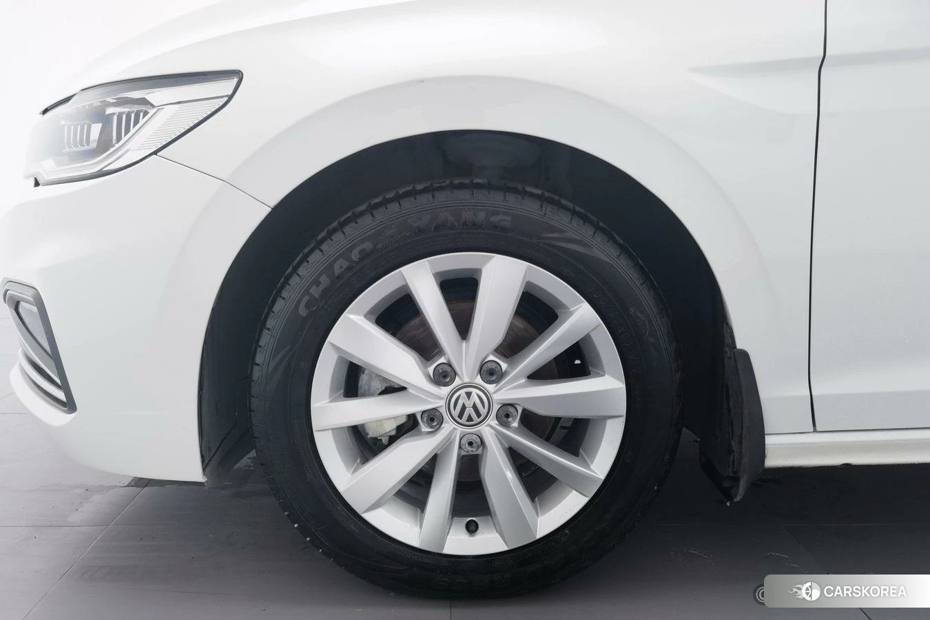 Volkswagen Bora id 4452443 из Китая 24