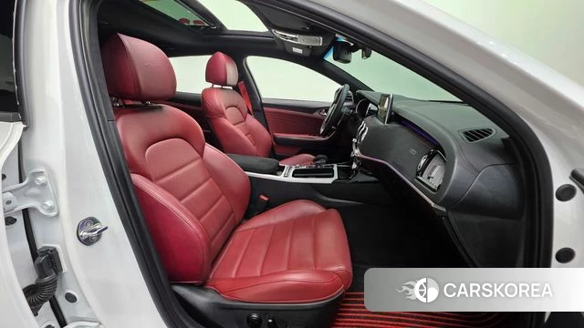 Kia Stinger id 3808411 из Кореи 20