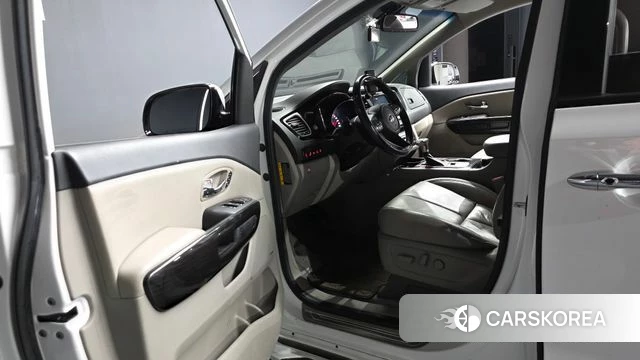 Kia The New Carnival id 4625707 из Кореи 44
