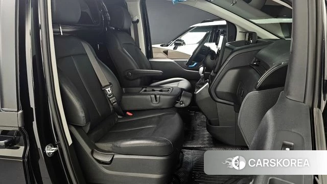 Hyundai Staria id 4315124 из Кореи 31