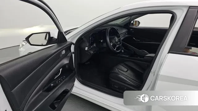 Hyundai Avante (CN7) id 3561341 из Кореи 20