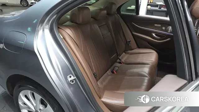 Mercedes-Benz E-Class W213 id 3474418 из Кореи 20