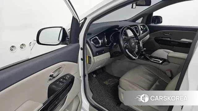 Kia The New Carnival id 3408168 из Кореи 20