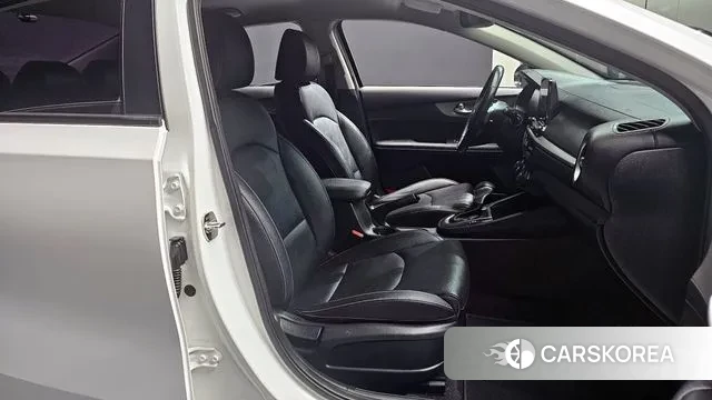 Kia Come New K3 id 3541315 из Кореи 20