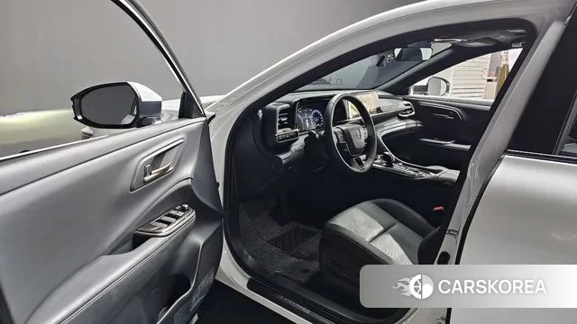 Toyota Crown Crossover id 3533354 из Кореи 20