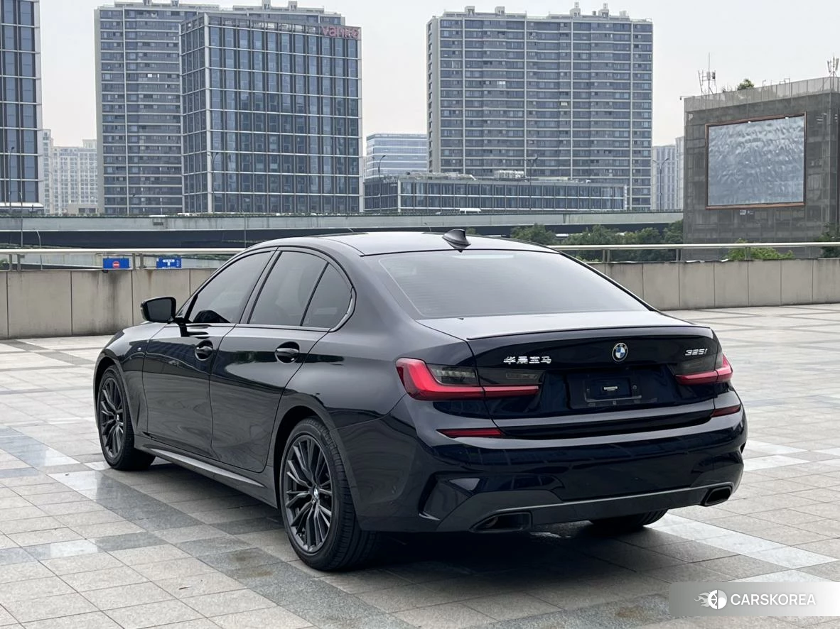 BMW 3 series id 4420736 из Китая 18
