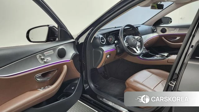 Mercedes-Benz E-Class W213 id 4551814 из Кореи 32
