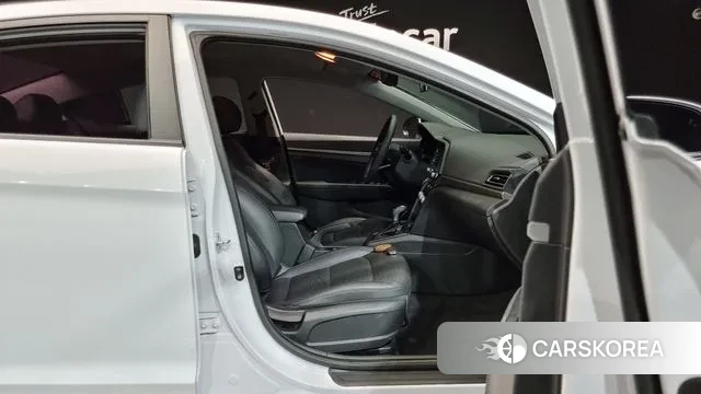 Hyundai The New Avante AD id 3557699 из Кореи 20