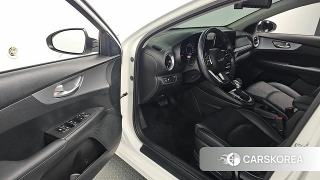 Kia The New K3 2nd generation id 4608715 из Кореи 20