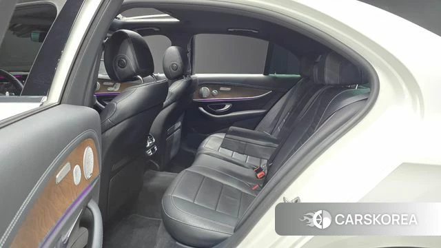 Mercedes-Benz E-Class W213 id 4881559 из Кореи 33
