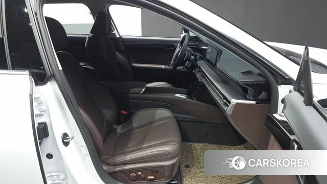 Hyundai Grandeur (GN7) id 3870421 из Кореи 20