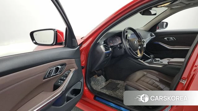 BMW 3 Series (G20) id 4836825 из Кореи 31