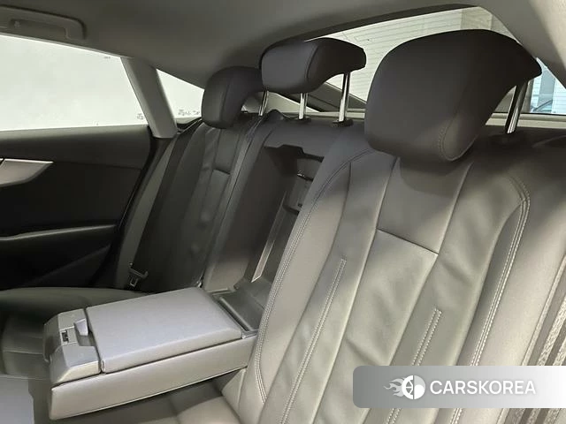 Audi A5 id 4307382 из Китая 20