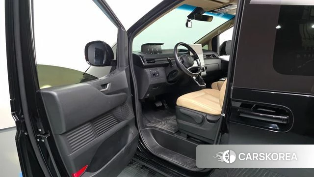 Hyundai Staria id 4422102 из Кореи 32