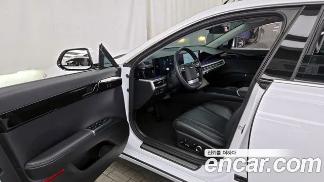 Hyundai Grandeur Hybrid (GN7) id 2822727 из Кореи 20