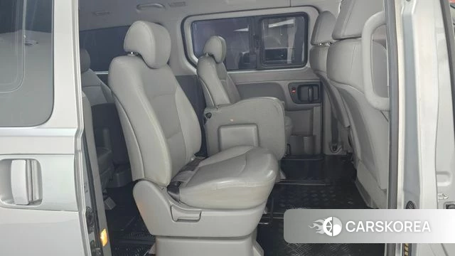 Hyundai The New Grand Starex id 4923907 из Кореи 31
