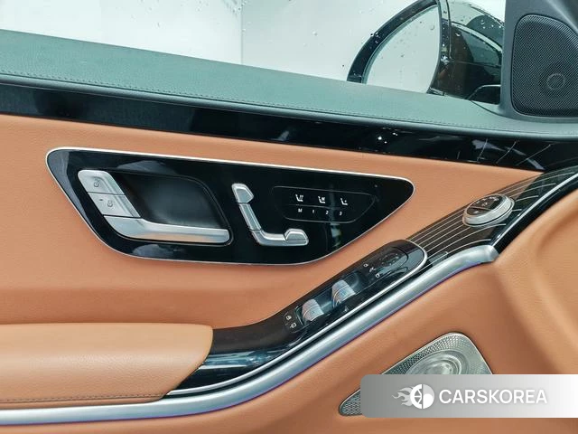 Mercedes-Benz S-class id 4272287 из Китая 19