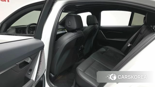 BMW 5 Series (G60) id 3825722 из Кореи 20