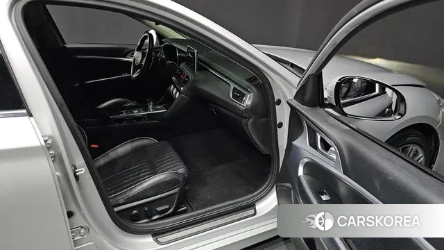 Genesis G70 id 3568495 из Кореи 20