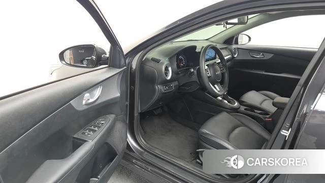 Kia The New K3 2nd generation id 4201618 из Кореи 30