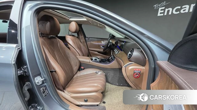 Mercedes-Benz E-Class W213 id 3834997 из Кореи 20