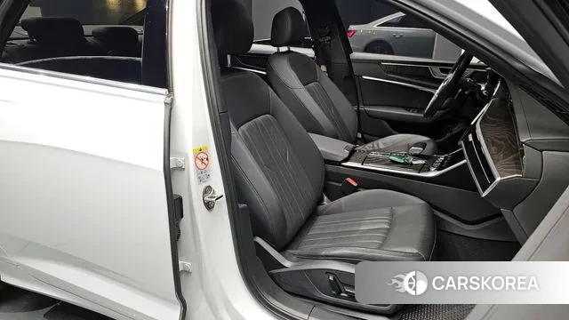 Audi A6 (C8) id 3675596 из Кореи 20