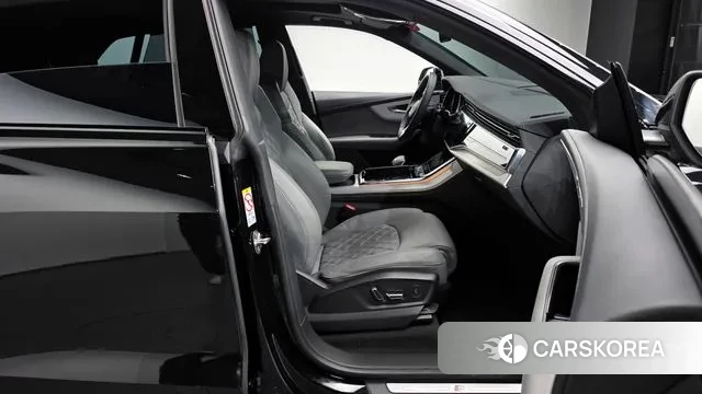 Audi Q8 (4M) id 3664774 из Кореи 20