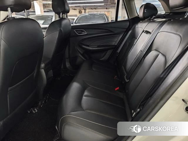 Roewe Ei5 id 4222401 из Китая 23